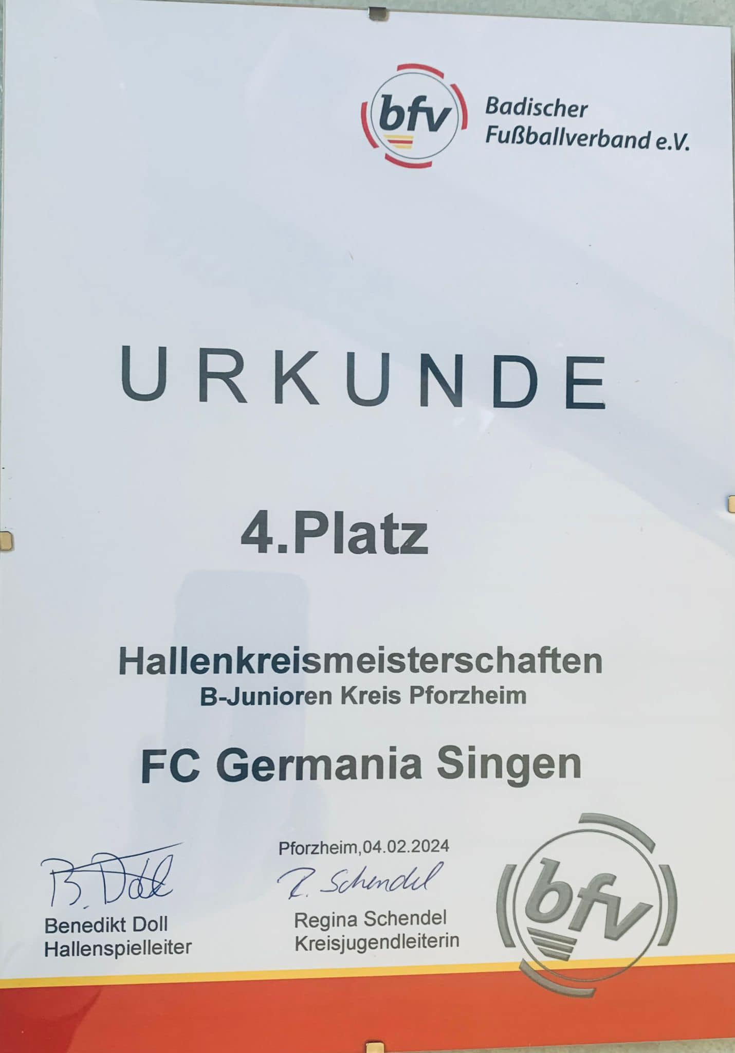 b hallenurkunde