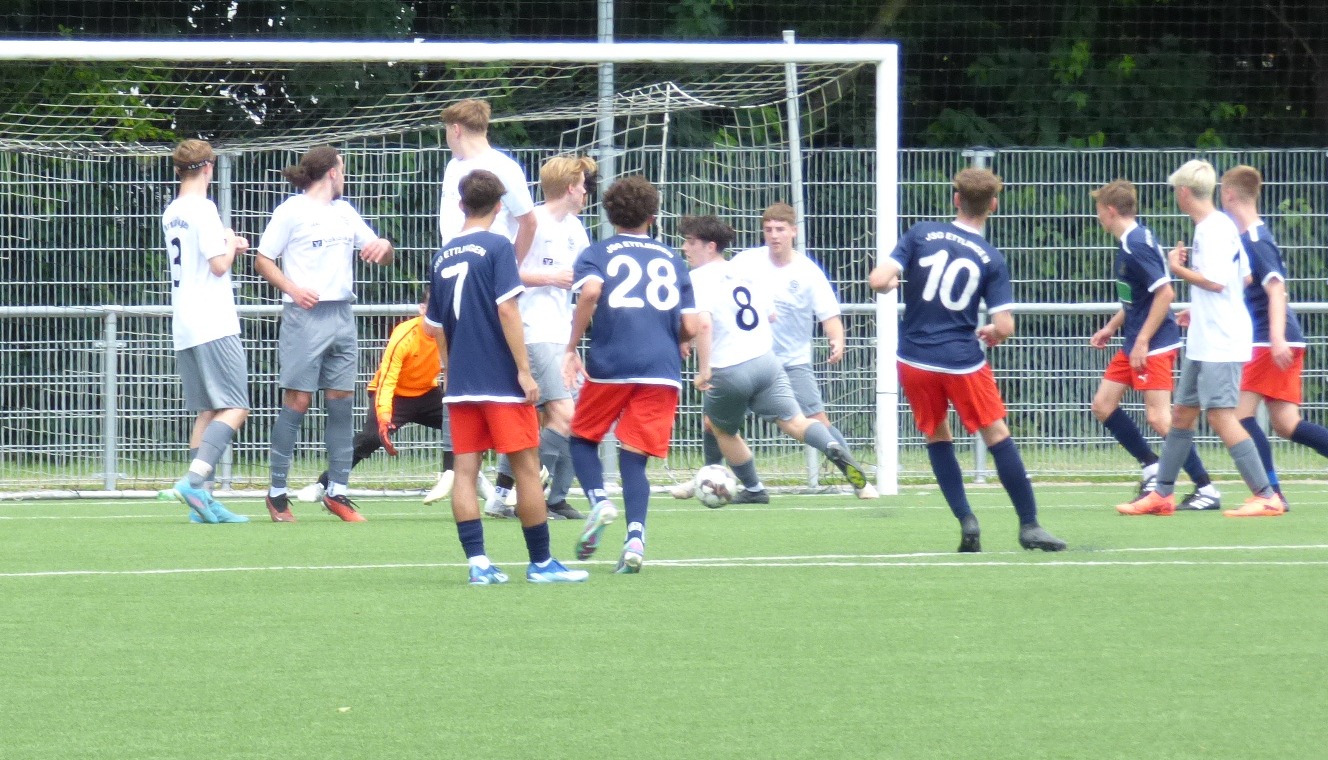 Niederlage beim ersten Test der A-Junioren 